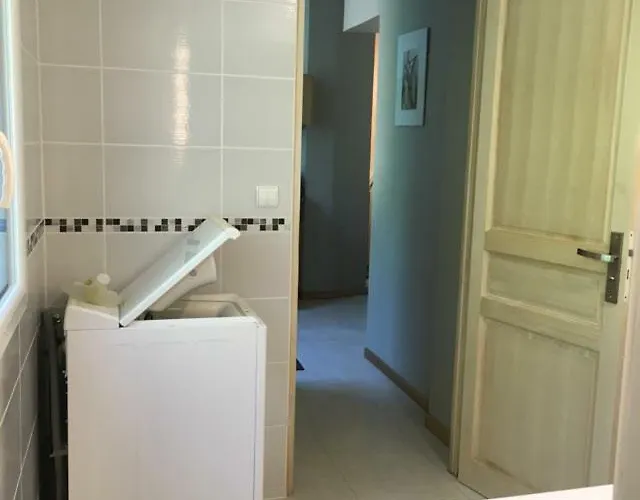 Appartement Maxime 2 *