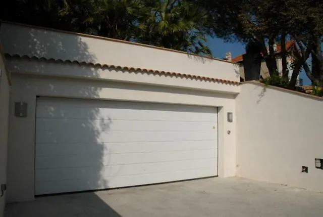 Appartement Maxime 2 *